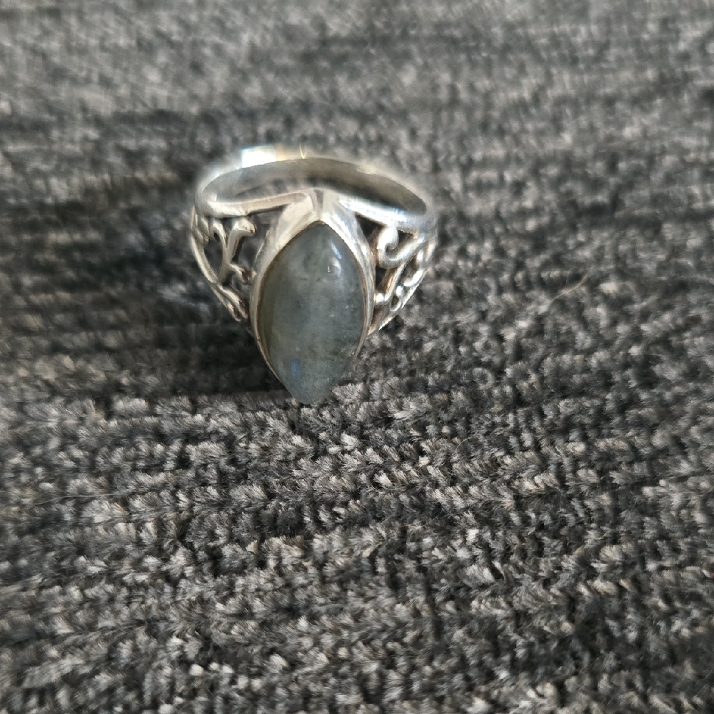 Elegant Silver Ring with Gray Stone